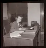 Åtvidabergs kurser i skrivmaskins-kurser (Vecko-Nytt 1948).