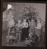 L.M.-gården, Midsommarkransen, barnkrubba, reportage för Vecko-Nytt 1948.