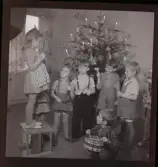 L.M.-gården, Midsommarkransen, barnkrubba, reportage för Vecko-Nytt 1948.