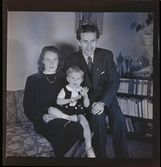 Lövenberg med familj, 1946.