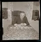 Pettersson, Napoleon, före detta tjänsteman.