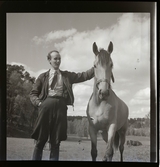 Ridskola Djursholm (Rudolf Öberg), 2 juni 1945.