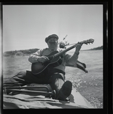 Sundberg i Nynäshamn (midsommar 1946).