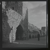 Visby i fågelperspektiv och ringmuren, 18 juni 1944.