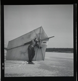 Skridskosegling på Ullnasjön (D.M.), 21 januari 1945.