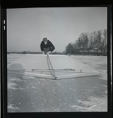 Skridskosegling på Ullnasjön (D.M.), 21 januari 1945.