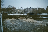 Kraftigt vattenflöde under Storbron, 1990-tal