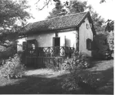 Råstugan dragontorp under Väster Arninge