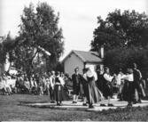 Folkdansgille midsommar