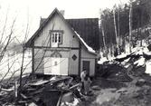 Hembygdsgårdar. Flyttning av Ingarö hembygdsmuseum vintern 1988.