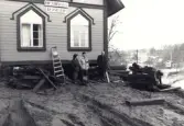 Hembygdsgårdar. Flyttning av Ingarö hembygdsmuseum vintern 1988.