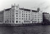 Kvarteret Rosenbad i Stockholm. Belönat av Europa Nostra 1983.