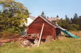 Fähus vid Båtsmanstorpet i Oxhalsö på Blidö, Blidö hembygdsgård under renovering 2001.