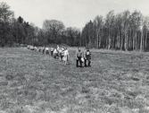 Järfälla hembygdsförening. Vandring runt Säbysjön 21 maj 1978.