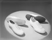 GOLFBAG, SKRIDSKOR, TENNISSKOR, VÄSKOR