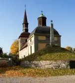 Lovö kyrka