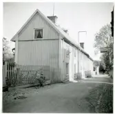 Arboga sf. 
Byggnader utefter Skepparegränd.