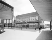 FARSTA CENTRUM, TEATER M.M.
EXT. O. INT.