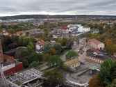 Utsikt över Mölndal från byggnad vid Soabs industrianläggning i Mölndals Kvarnby, år 2007. Närmast ses Gamla torget samt pappersbruket Papyrus. Anläggningen användes vid fototillfället av Hexion Speciality Chemicals Sweden AB.