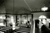 Interiör från Hälleberga kyrka innan branden 1976.