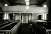 Läktaren i Hälleberga kyrka innan branden 1976.