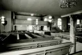 Interiör från Hälleberga kyrka innan branden 1976.