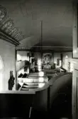Interiör från orgelläktaren i Hälleberga kyrka innan branden 1976.