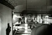 Interiör från Hälleberga kyrka innan branden 1976.