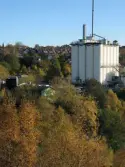Byggnader vid Soabs industrianläggning i Mölndals Kvarnby, år 2007. Vy från Störtfjället. Anläggningen användes vid fototillfället av Hexion Speciality Chemicals Sweden AB.
