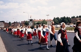 Centerpartiets riksstämma, Växjö 1972. Paraden passerar Oxtorget.