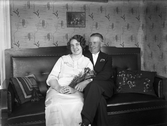 Brudparet Ingrid och Erik Larsson, 1930-tal