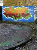 Graffiti vid Soabs industrianläggning i Mölndals Kvarnby, år 2007. Anläggningen användes vid fototillfället av Hexion Speciality Chemicals Sweden AB.