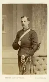 Porträtt av man i militäruniform, 1870-tal