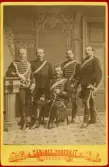 Porträtt av fem militärer, 1870-tal