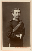 Porträtt av uniformerad man, 1880-1884