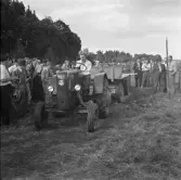 Uppvisning av Munktell traktor, 1940-tal