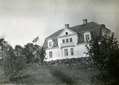 Bostad vid Vinäs slottsuin, ca 1920