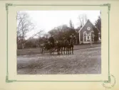 Hästekipage vid Bystad herrgård, ca 1890