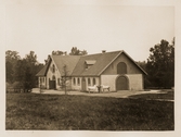 Stall vid Bystad herrgård, ca 1900