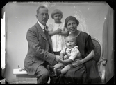 Familjen Dr Lundblad