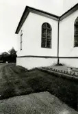 Hälleberga kyrka innan branden 1976.