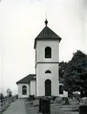 Hälleberga kyrka innan branden 1976.