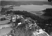 Tjugosjö, 1937.