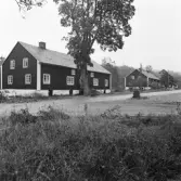 Bäcke, Bäckefors bruk. Gamla Bruksgatan