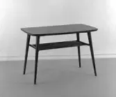 Mahognybord med hylla