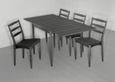 Bord och stolar