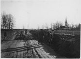 Vägarbete vid Ekers Kyrka.