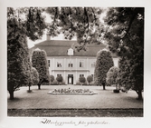 Mangårdsbyggnaden på Bystad herrgård från gårdssidan, 1930