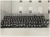 I 11. Ett kompani, med officerare i mitten av andra raden, ca 1930-1932.