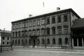 Kvarteret Magistern 15, Östra Sjögatan - Stadshuset, Gamla läroverket.